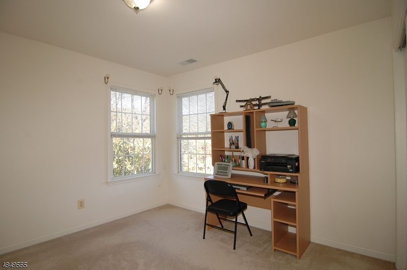 POET'S PEAK - Residential