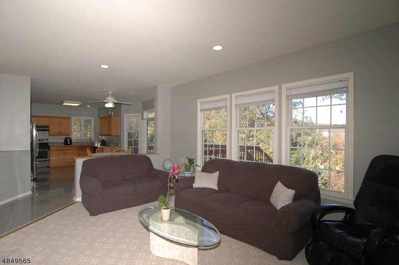 POET'S PEAK - Residential