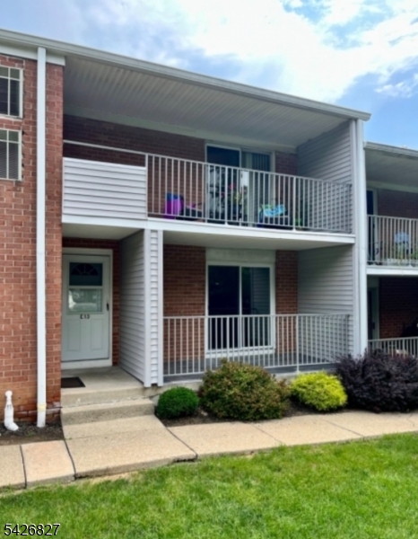 One bedroom ground floor unit in Cedarbrook! This unit offers an open floor plan with hardwood flooring throughout, central heating and cooling, full bathroom, spacious walk in closet, newer electric range, and spacious slate patio. New laundry machines are located in the lower level of the building and the community includes an in ground pool and volleyball courts. Close proximity to major roadways, train, shopping, and dining! No dogs permitted. Buyer to confirm HOA move in fees, regulations, and restrictions.