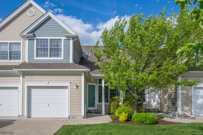 Clove Hill Manor - Residential