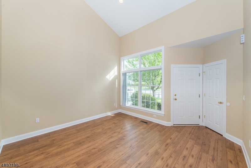 Clove Hill Manor - Residential