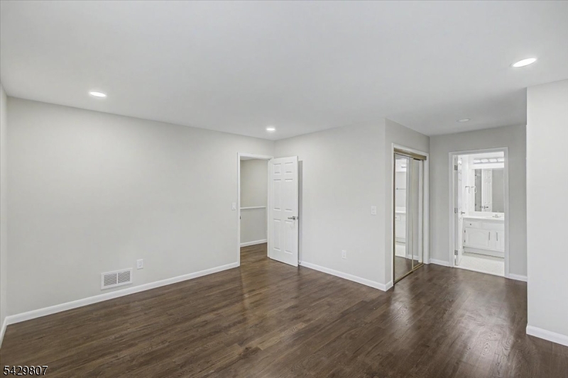 greentree village - Residential