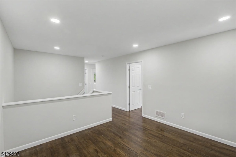 greentree village - Residential