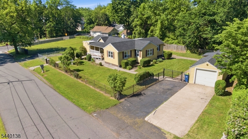 Bradley Gardens - Residential