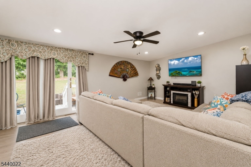 Appletree - Residential