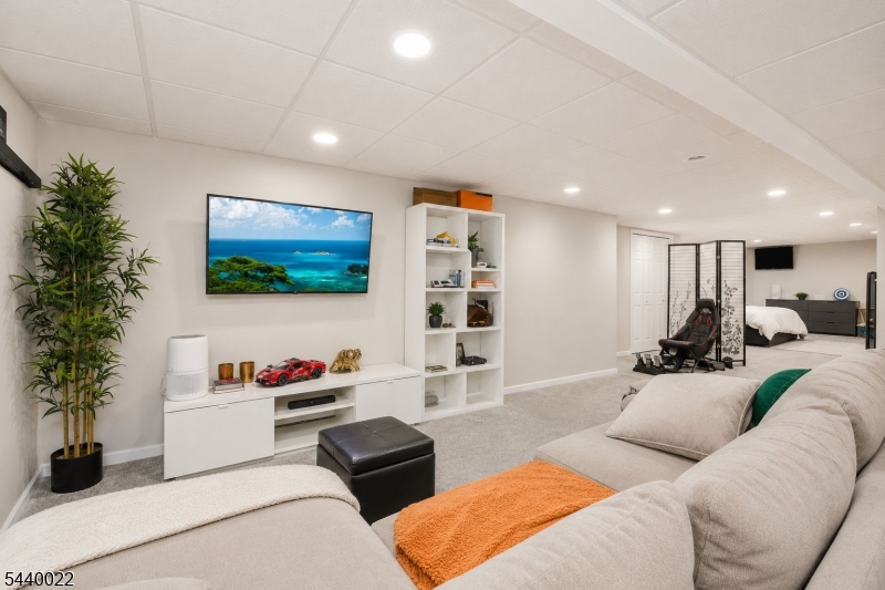 Appletree - Residential