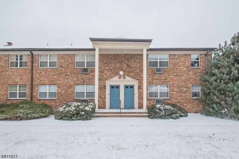 Valley Stream - Residential Lease