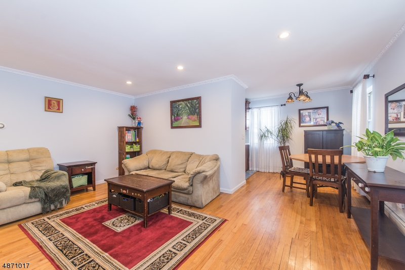 Valley Stream - Residential Lease