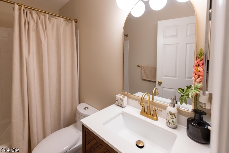 Society Hill - Residential Lease