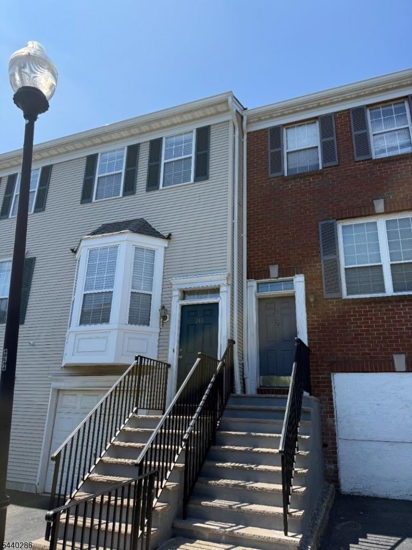 Society Hill - Residential Lease