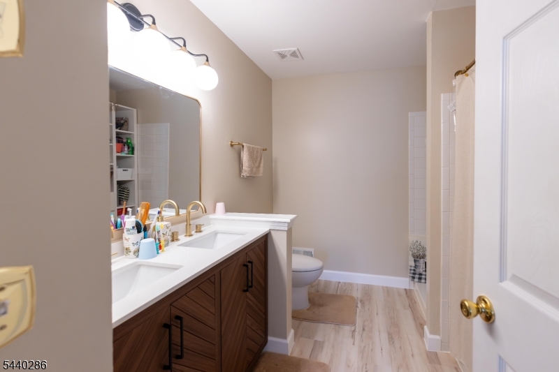 Society Hill - Residential Lease