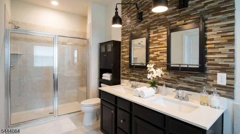 Mountain Ridge - Residential
