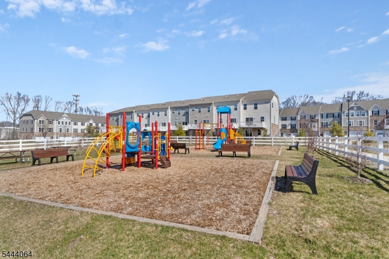 Mountain Ridge - Residential