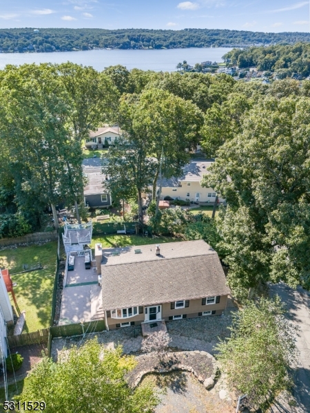 Elba Point Lake - Residential