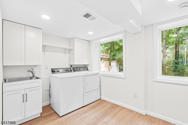 Cupsaw Lake - Residential