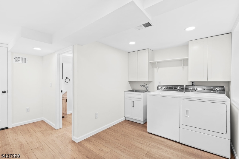 Cupsaw Lake - Residential