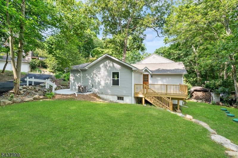 Cupsaw Lake - Residential