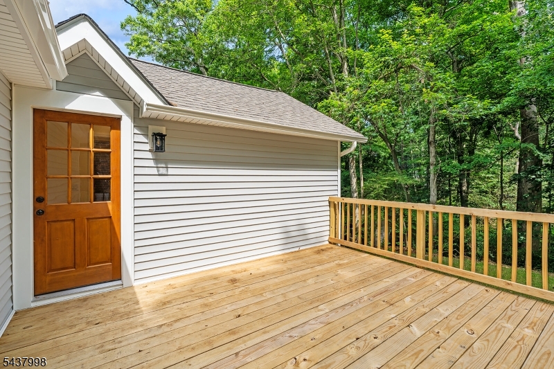 Cupsaw Lake - Residential