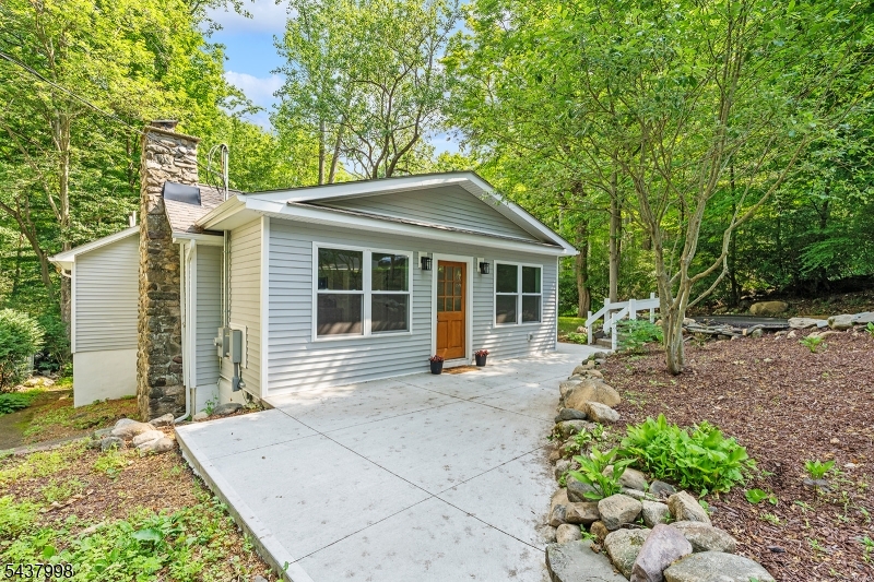 Cupsaw Lake - Residential