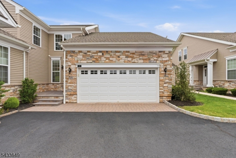 Regency at Readington - Residential