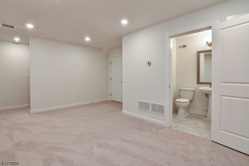 The Hills at Lennar - Residential Lease