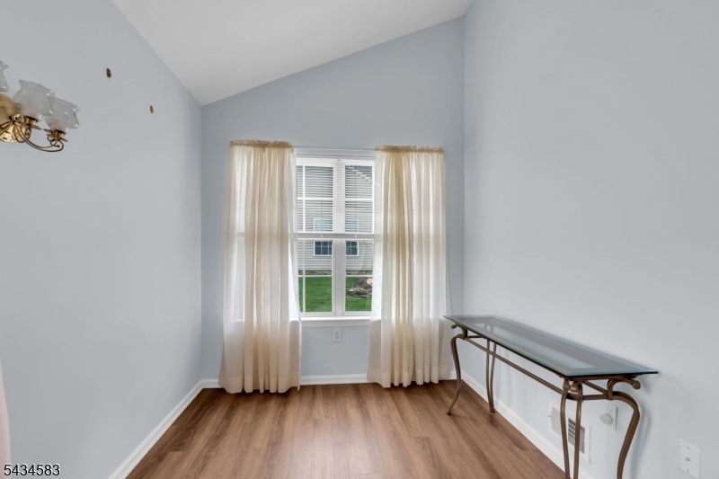Lake Ridge - Residential
