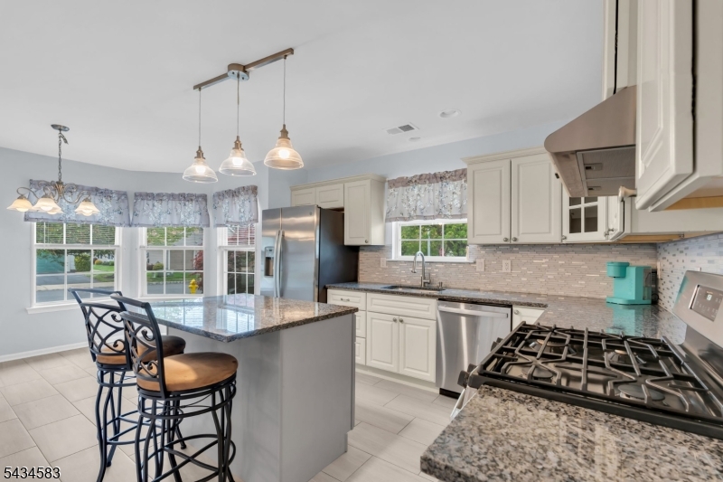 Lake Ridge - Residential