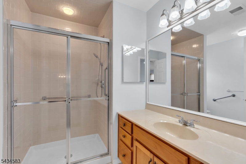 Lake Ridge - Residential