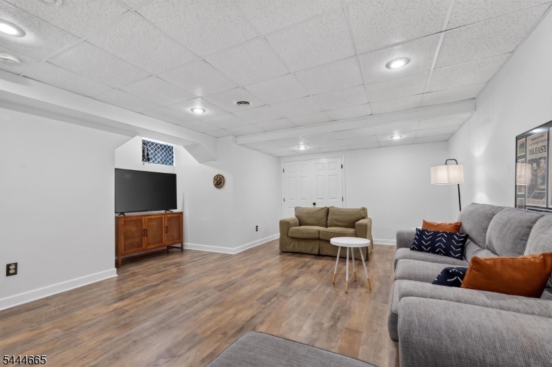FLEMINGTON SOUTH - Residential