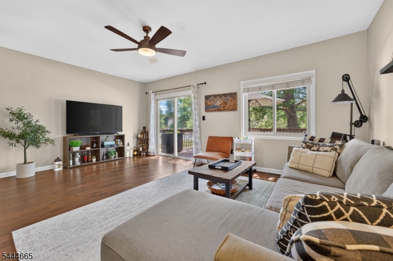 FLEMINGTON SOUTH - Residential
