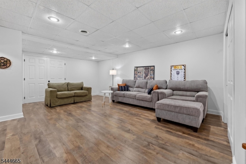 FLEMINGTON SOUTH - Residential