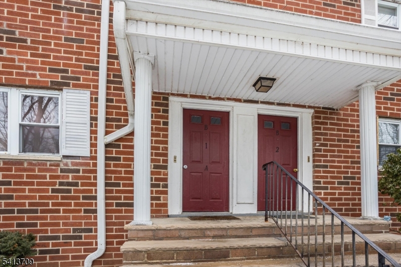 Mountain Club - Residential Lease