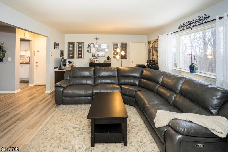 Mountain Club - Residential Lease
