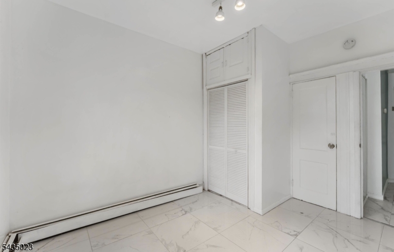 601 Columbia - Residential