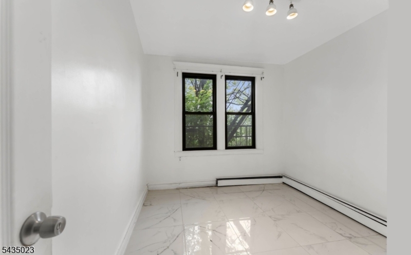 601 Columbia - Residential