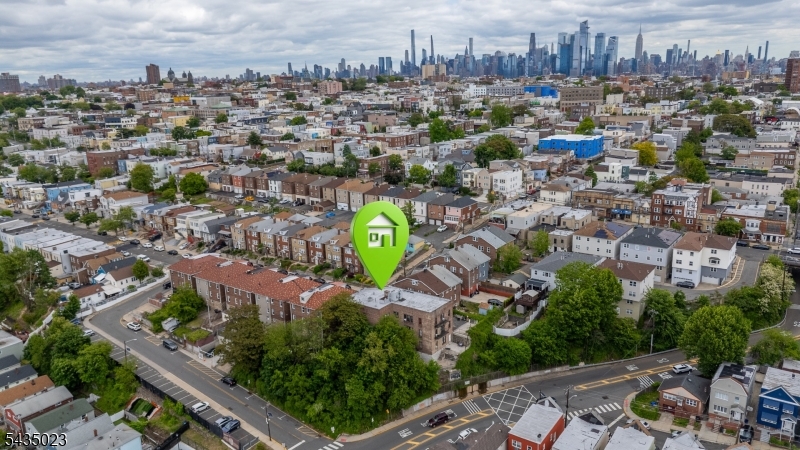 601 Columbia - Residential