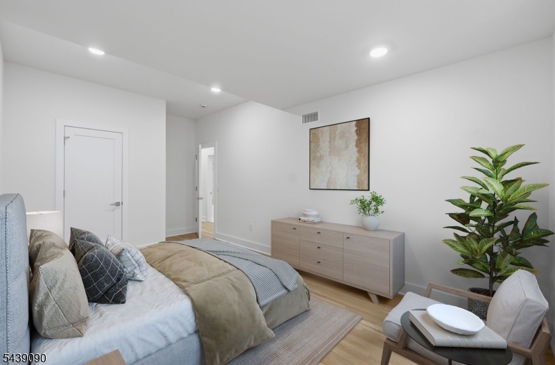 Downtown - Residential Lease
