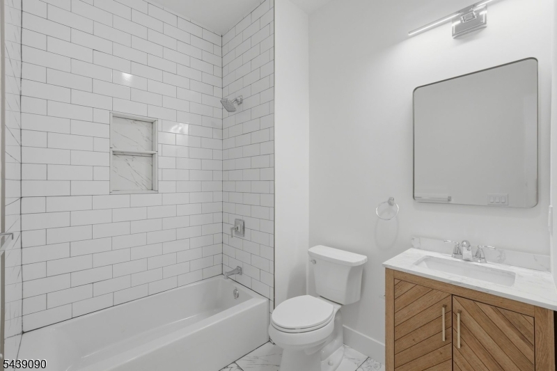 Downtown - Residential Lease