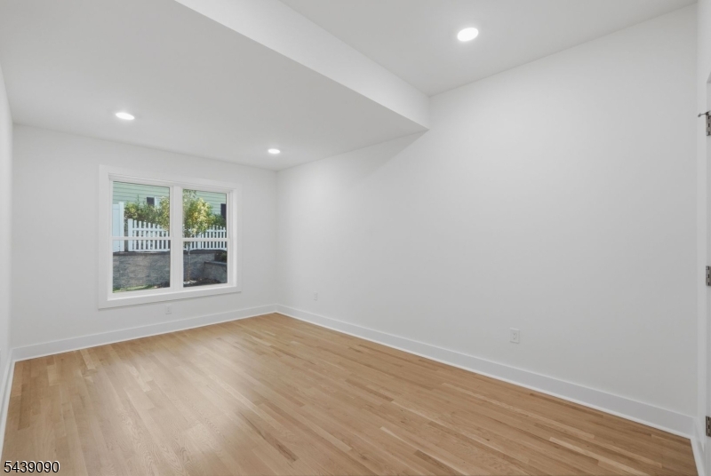 Downtown - Residential Lease