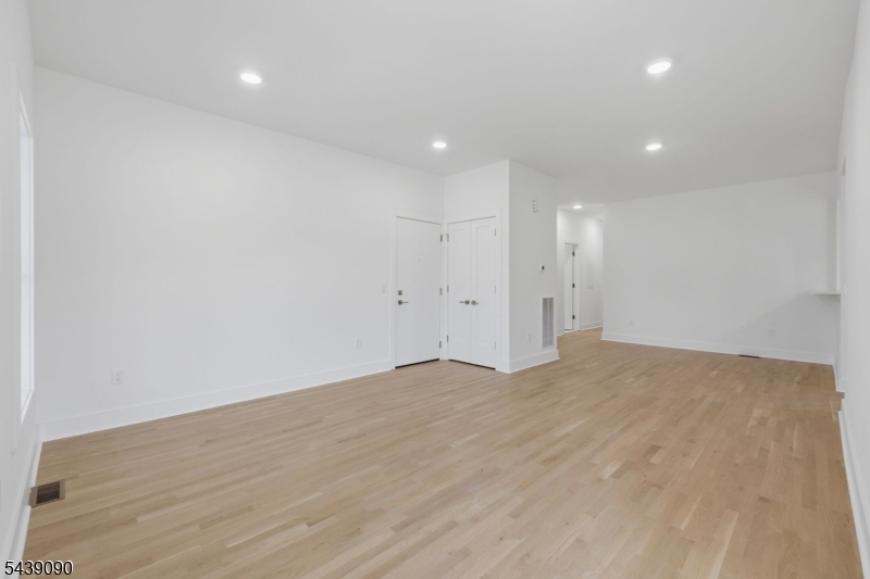 Downtown - Residential Lease