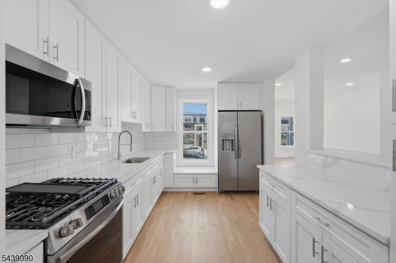 Downtown - Residential Lease