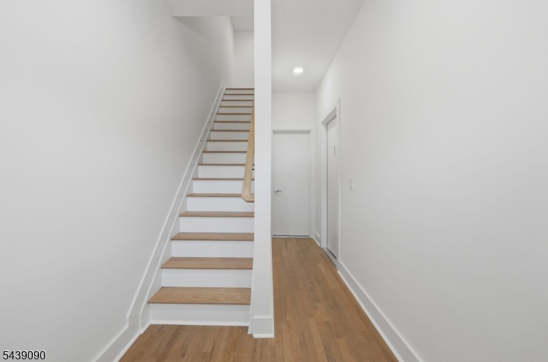 Downtown - Residential Lease