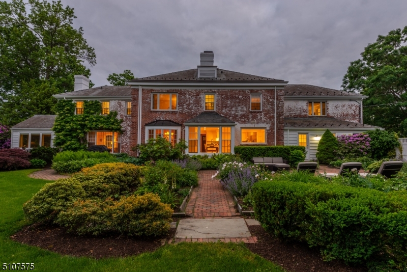 Dellwood Park - Residential