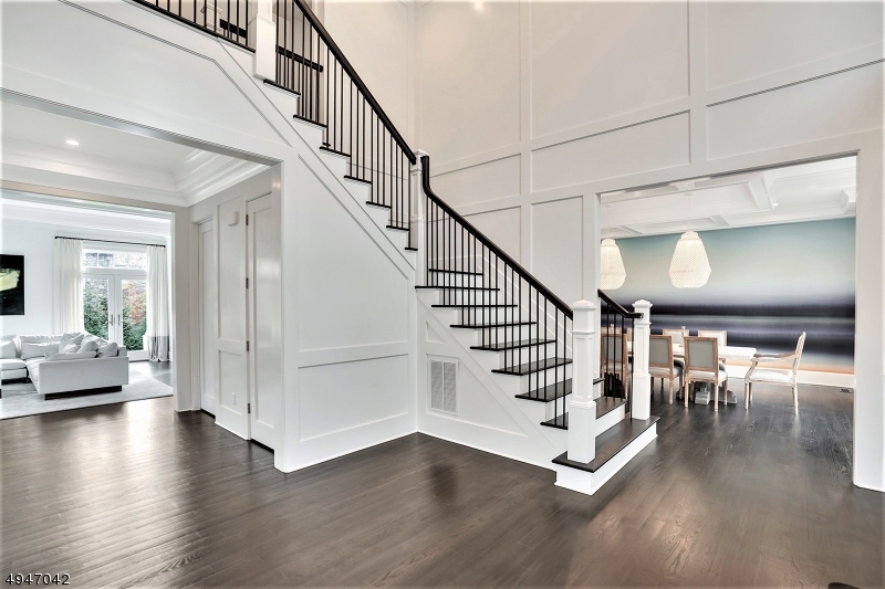 OLD SHORT HILLS - Residential