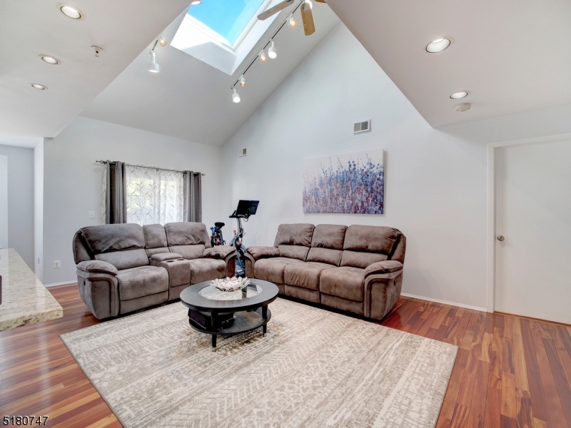 Willow Walk - Residential