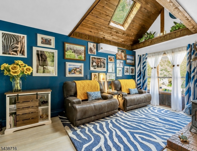 Barry Lakes - Residential