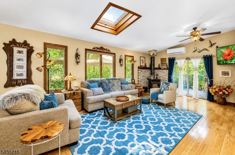 Barry Lakes - Residential