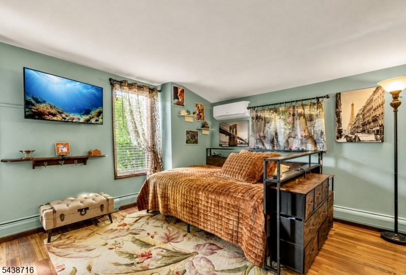 Barry Lakes - Residential