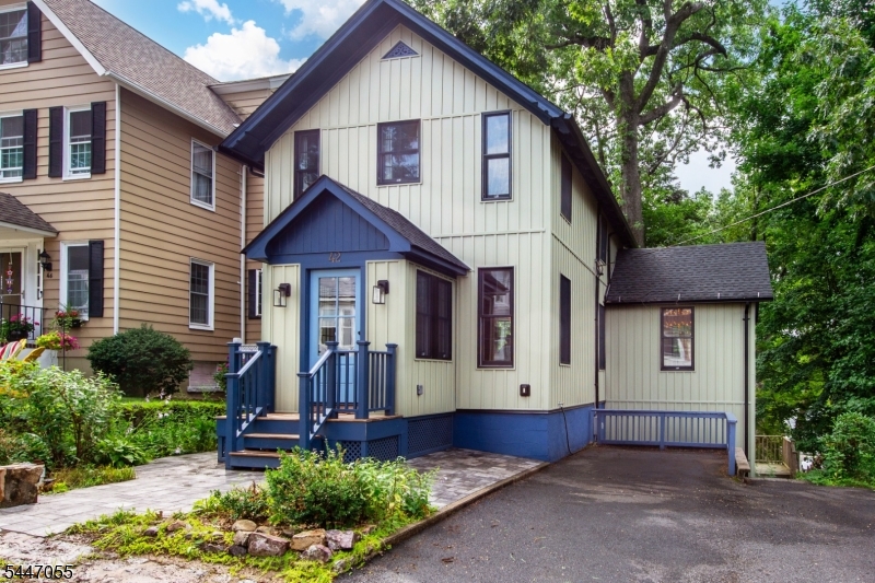 Mount Tabor - Residential