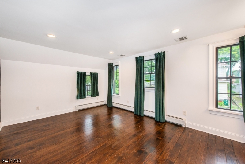Mount Tabor - Residential